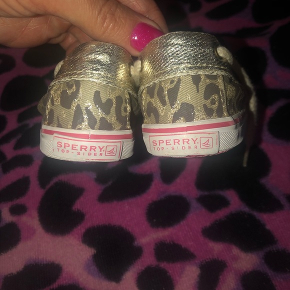 Leopard Sperry girls shoes - Picture 2 of 5